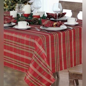 Shimmering Plaid Metallic Christmas Fabric Tablecloth Glitter Weave Holiday NIP